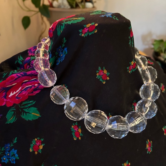 Extra large bauble necklace - Picture 2 of 3